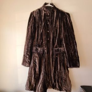 Margaret Francis, Jacket, Size 10, fits like a medium, dark brown velvet.